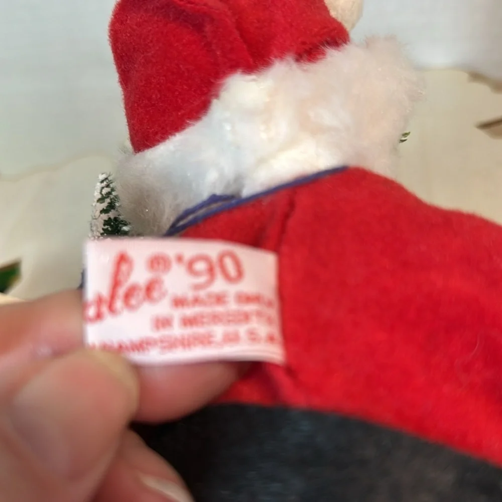 Annalee Santa 1990 mittens   Bells